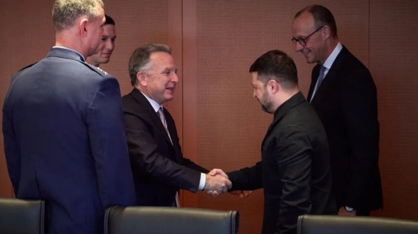 Надежда за мир: Киев обяви „реален напредък“ в преговорите със САЩ