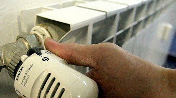 Скачат ли цените за парно и топла вода след влизането на еврото?