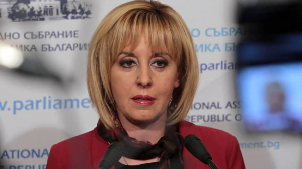 Мая Манолова: „Булгаргаз“ предупреждава ”Топлофикация-София”, че ако не плати 100 млн., доставките ще бъдат застрашени