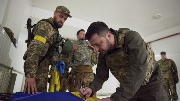 Украинските сили контраатакуват, нанасят тежки загуби на Русия