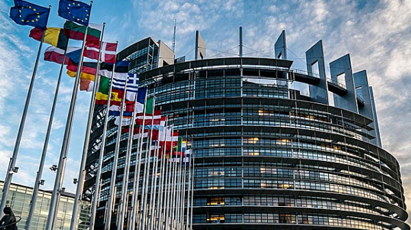 Срам за България - Европейската комисия връща наблюдението и докладите