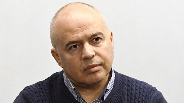 Георги Свиленски: Основна цел на левицата е стабилизиране на ситуацията в България и излизане от многото кризи, в които попадна страната