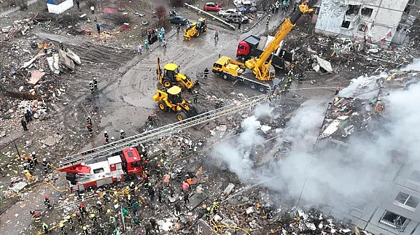 Руски атаки убиха двама и раниха десетки в Украйна