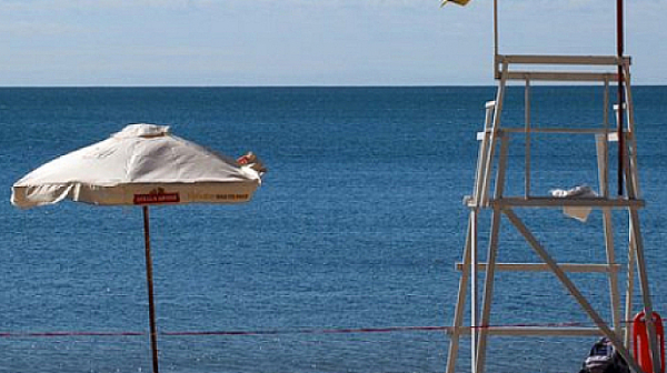 В опит да намерят кадри: Хотелиерите по Черноморието вдигат заплатите с поне 10%