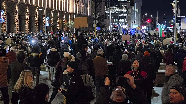 Протест в София иска 100% машинен вот