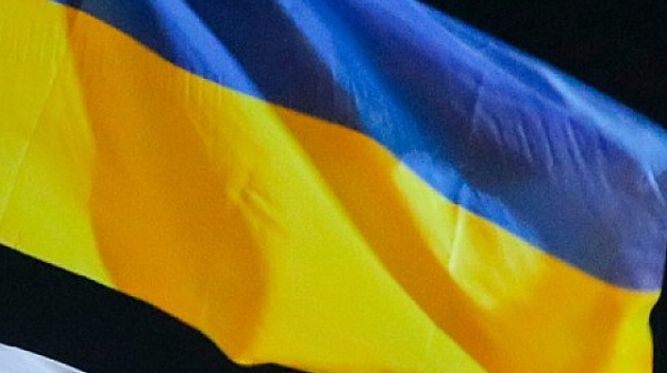 Напрежение: Над 10 държави призовават гражданите си да напуснат Украйна