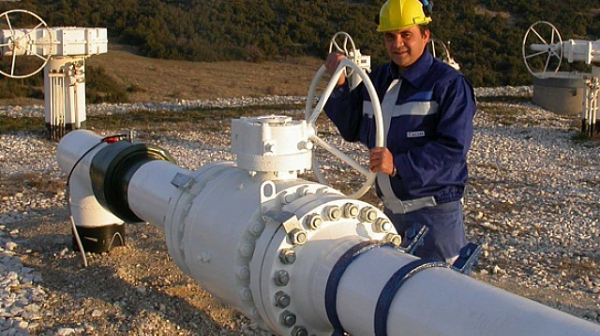 България ще внася втечнен газ от терминал от Ривитуса