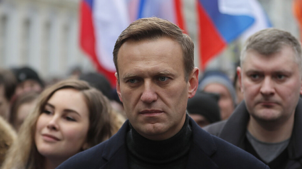 Състоянието на Навални е много тежко, комата е втора степен