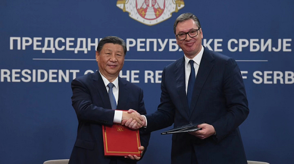 Руската връзка в китайските инвестиции - Вучич посрещна Си Дзинпин в Сърбия