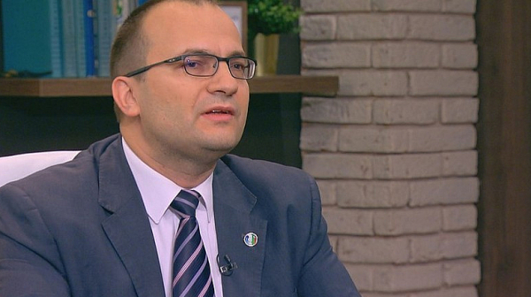 Мартин Димитров: Всяко следващо служебно правителство на Радев е по-слабо от предишното