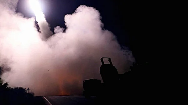 Украйна се нуждае от американско оръжие, докато спорът за Гренландия тласка НАТО към криза