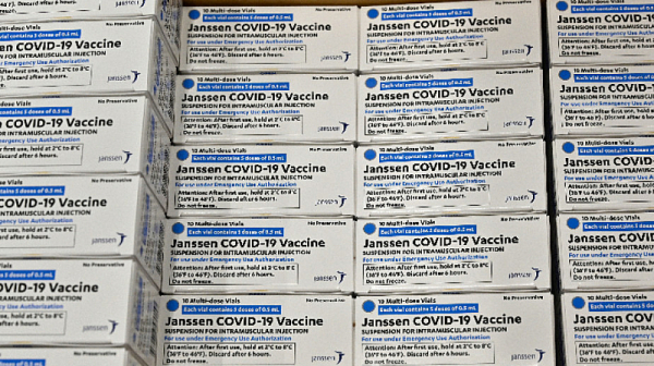 ЮАР бракува 2 милиона дози коронавирусни ваксини на “Johnson & Johnson”