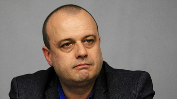 Министър Проданов: Ще настоявам след 31 май украинските бежанци да излязат на пазара на труда