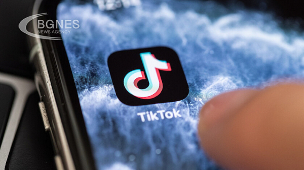 Последвай ме… до Спешното: TikTok трик изпрати тийнейджърка в болница