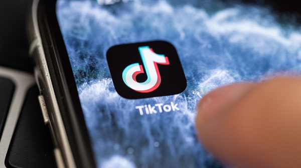 Албания забранява социалната платформа TikTok за 12 месеца