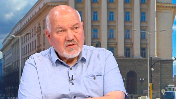 Според проф. Маринов, Борисов действа по план: С изявлението си днес обърна на 180 градуса позицията на ГЕРБ