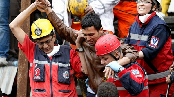 Унищожителна експлозия в турска мина, 28 са жертвите, издирват се още хора