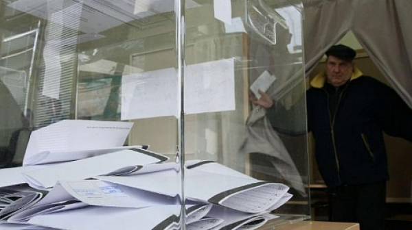 В София се гласува за кмет на града, за 22 столични района и за 8 кметства