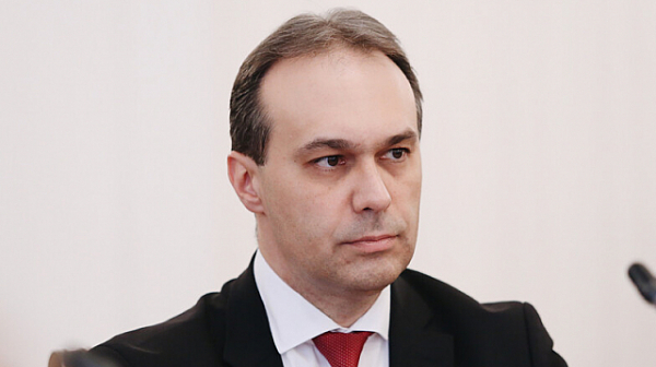 Министър Заков: Няма военна заплаха за България