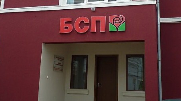 БСП алармира, че кметски наместници в Старозагорско агитират за ГЕРБ до входа на секции