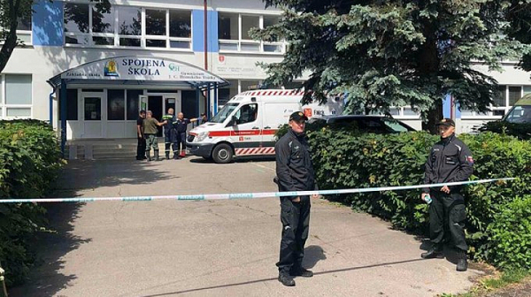 Нападение в училище в Словакия. Има ранени деца