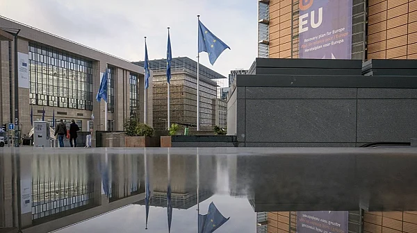 Сега не е време да се облекчават санкциите срещу Русия, според Еврокомисията