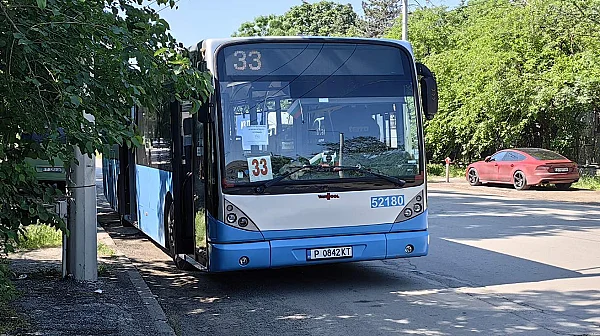 Служители на градския транспорт в Русе на протест за по-високи заплати