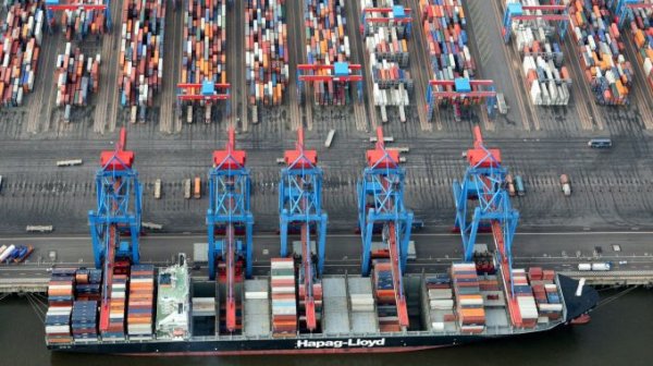 Ударът на митата: Германският износ за САЩ пада рязко