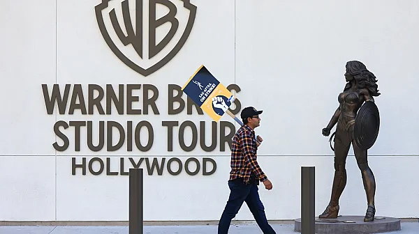 Сагата продължава: Warner Bros се връща на масата за преговори с Paramount