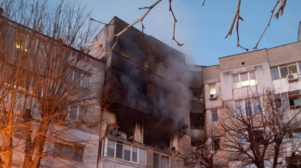 Почина тежко пострадалата жена от взрива в жилищен блок във Варна