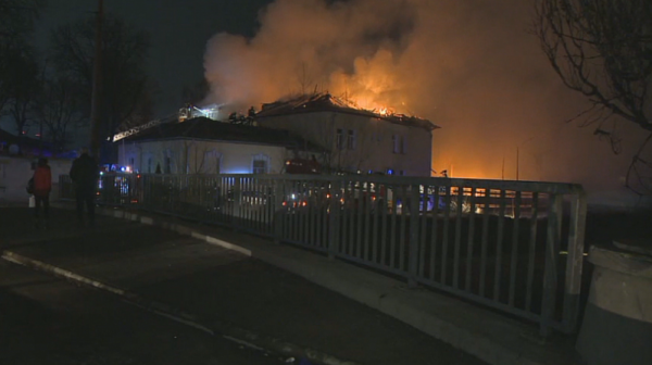 Трима души загинаха при пожар в София навръх Бъдни вечер