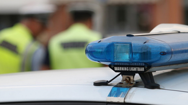 Смолянската полиция задържа пиян шофьор непосредствено преди да тръгне с 47 ученици на екскурзия