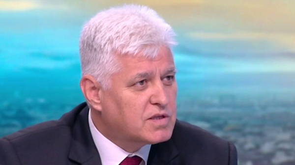 Димитър Стоянов: Военната помощ за Украйна не застрашава военните ни способности
