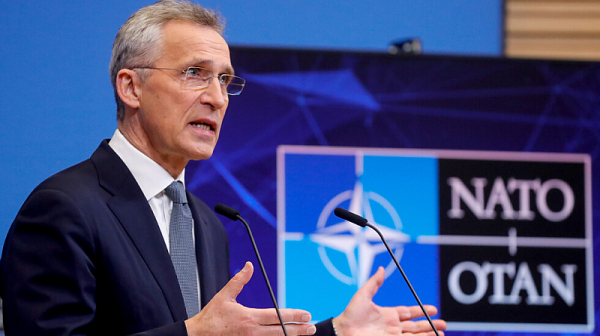 Столтенберг: Заплахата от Русия е „новата нормалност в Европа“. НАТО решава за нови бойни групи в Румъния и България