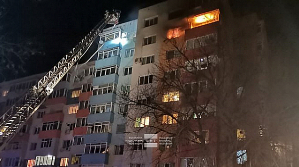Еднократна финансова помощ ще получат засегнатите от пожара в Благоевград