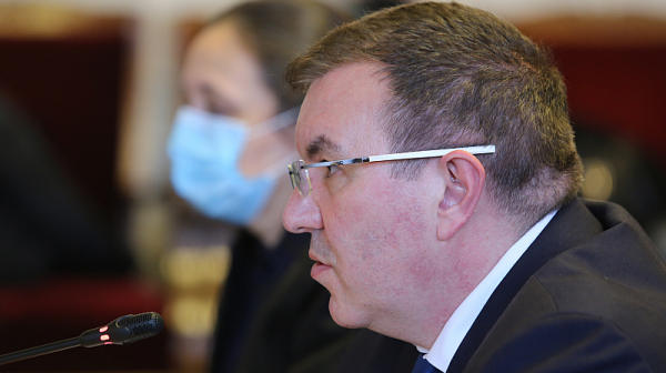 Ангелов предлага: С 3 месеца да се удължи епидемичната обстановка