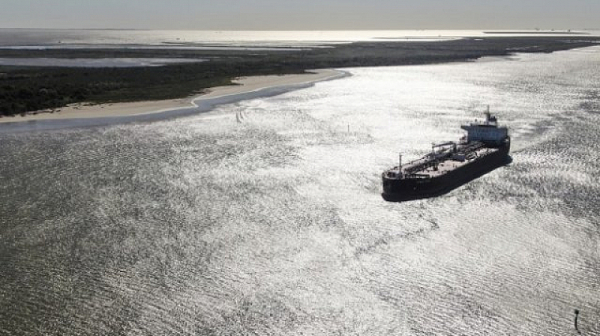 Украинските удари в Черно море вдигнаха застраховките до тавана