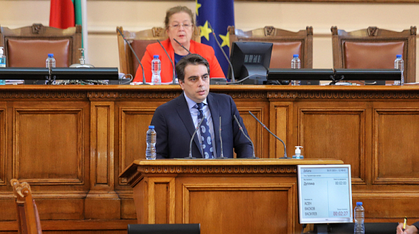 ДПС иска извънредно изслушване на Василев заради Плана за възстановяване