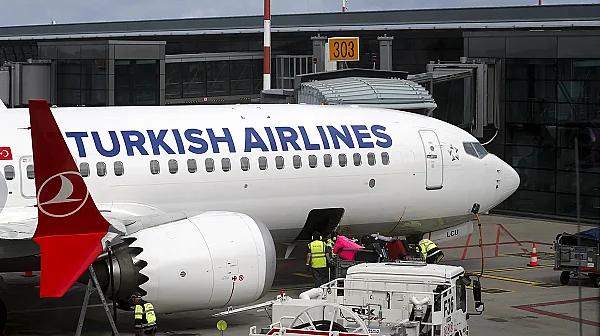 За първи път от началото на войната: Международните полети от Техеран са възстановени