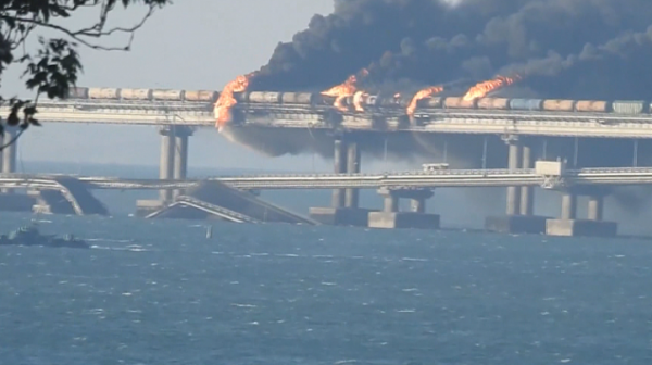 Камионът от Кримския мост е тръгнал от ферибот в Бургас