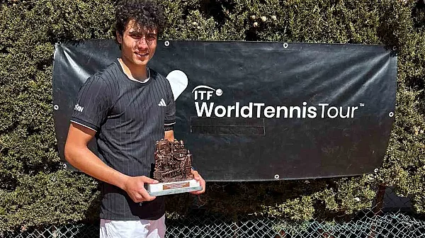 17-годишният тенис талант Иван Иванов триумфира в Испания