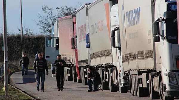 Превозвачите и четири министерства обсъждат мерки заради скъпите горива