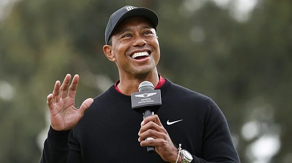Тайгър Уудс арестуван след катастрофа, заподозрян за шофиране под въздействие