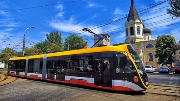 Одеса без трамваи цяла седмица след удари по електропреносната мрежа