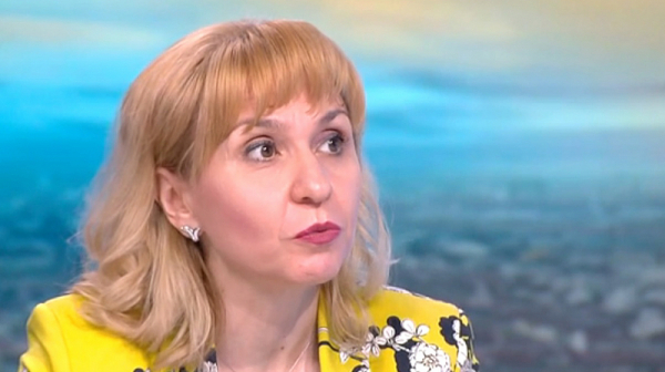 Диана Ковачева поиска от МЗ ускорено издаването на експертизи от ТЕЛК и НЕЛК