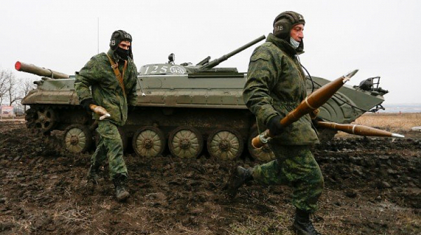 Продължават боевете в Херсонска област на Украйна