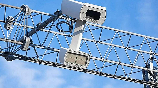 Превишаване на скоростта пада тройно – но някои още летят с 250 км/ч