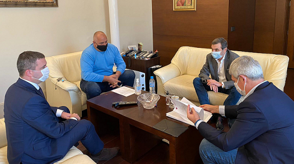 Борисов се видя със синдикатите и с председателя на Висшия адвокатски съвет заради вируса