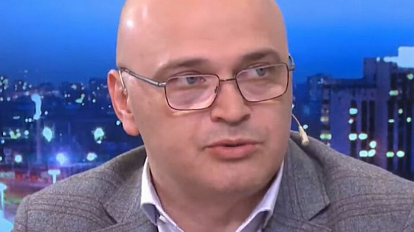 Експерт по киберсигурност: Хиляди тролове-путинофили ”тровят” България с дискусия Украйна или Русия да подкрепим