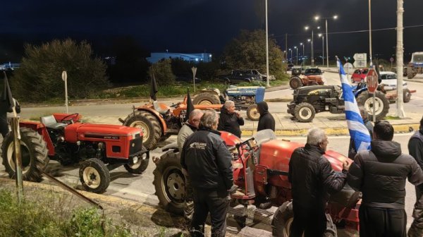 Блокада на ГКПП „Илинден – Ексохи“, гръцките фермери пак спират камиони